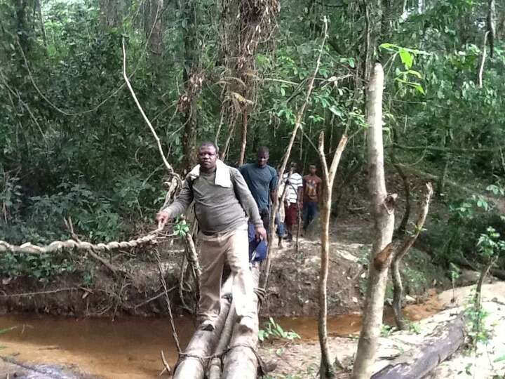 Anthony Bettee, undertaking SCH MDA in Bong County, Liberia